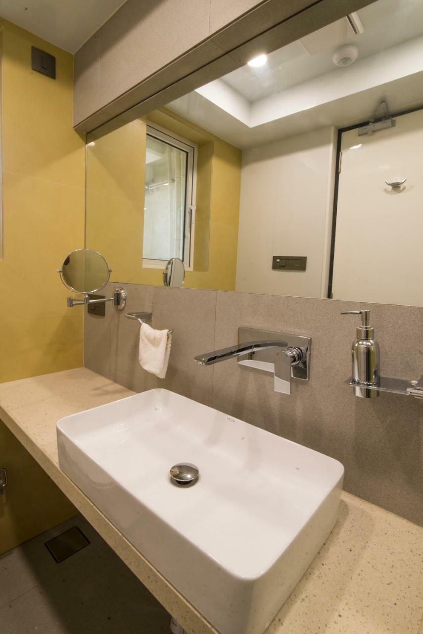Hotel Wego Mumbai Ngoại thất bức ảnh